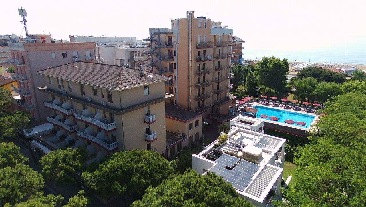 Hotel Sofia Lido di Jesolo Exteriör bild