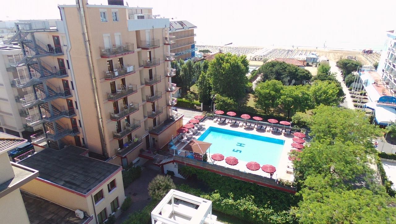 Hotel Sofia Lido di Jesolo Exteriör bild