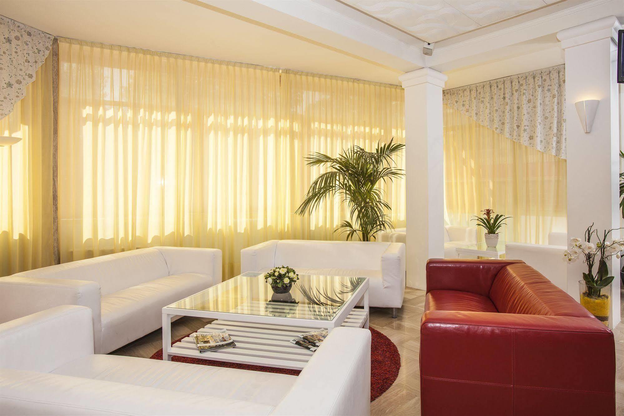 Hotel Sofia Lido di Jesolo Exteriör bild